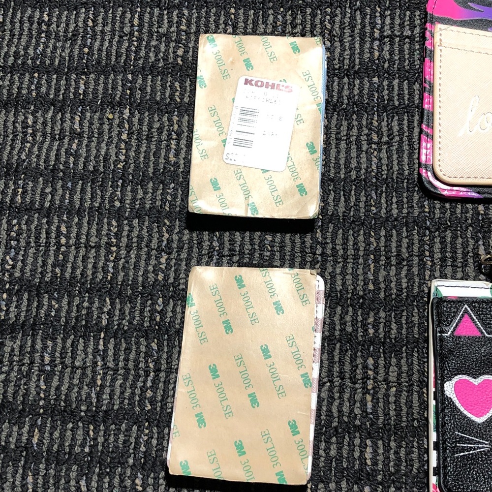 🐰 Stylish Cruise Lanyard & Phone Card Holders Set - Picture 3 of 7